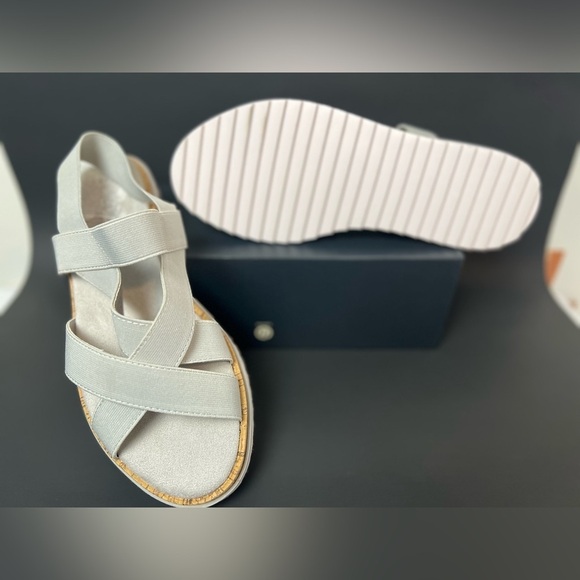 NEW sandals B-52 by bullboxer, size 8 - Picture 6 of 8